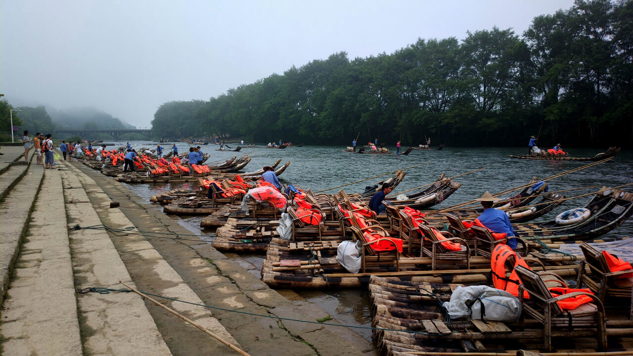 騰沖龍川江漂流拓展項目