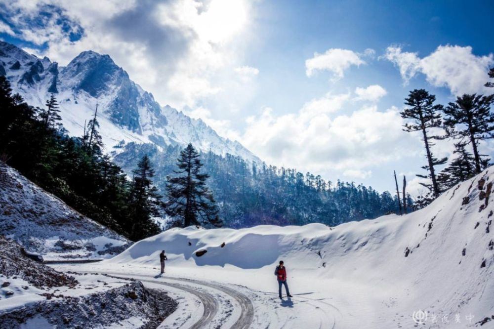 怒江騰沖旅游線路推薦：獨龍江紋面女+怒江大峽谷+丙中洛+騰沖熱海8日
