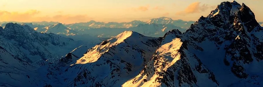 騰沖抗戰(zhàn)：每一腳踩下去都是血